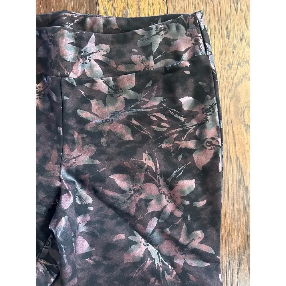 Soft Surroundings Womens Floral Metallic Print Leggings Pants Size 8 Style 27667